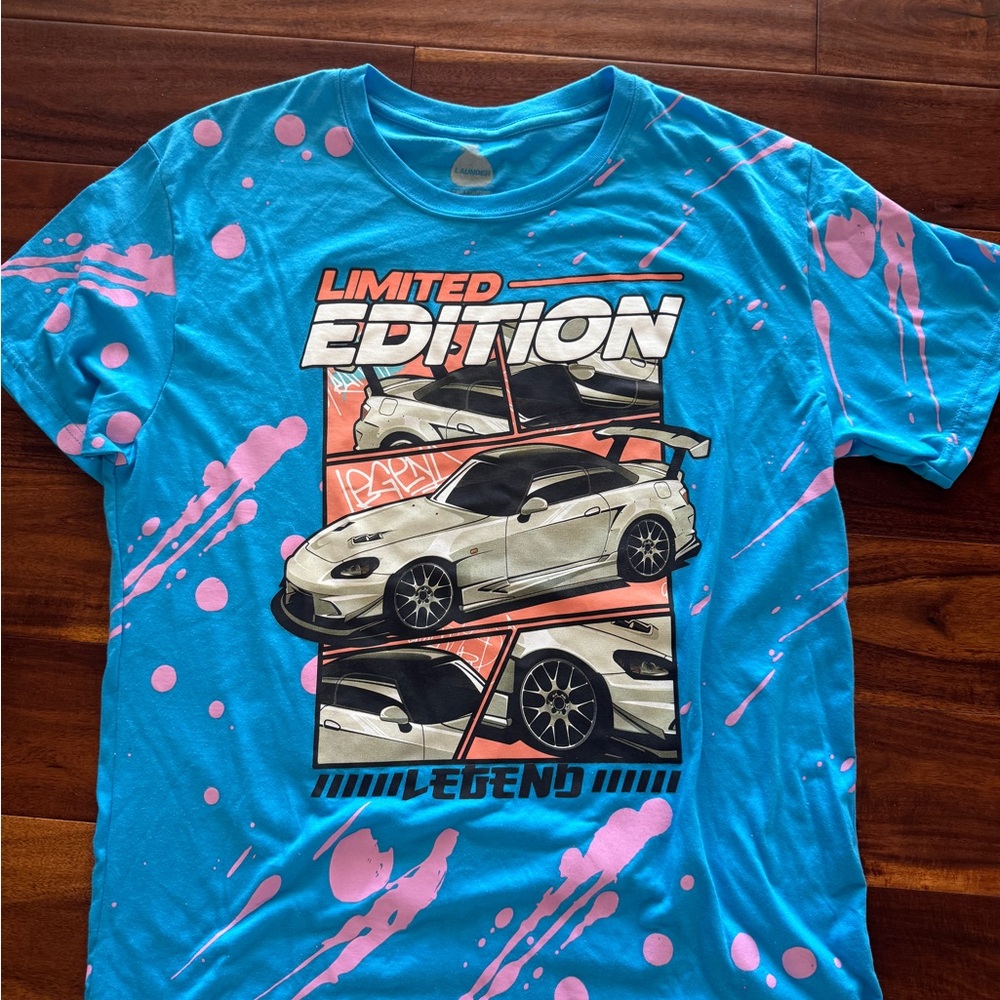 Launder Limited Edition Graphic Tee Men's Large Blue Pink Car‎ Legend
